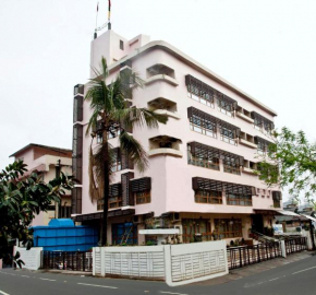 Hotel Rains Inn